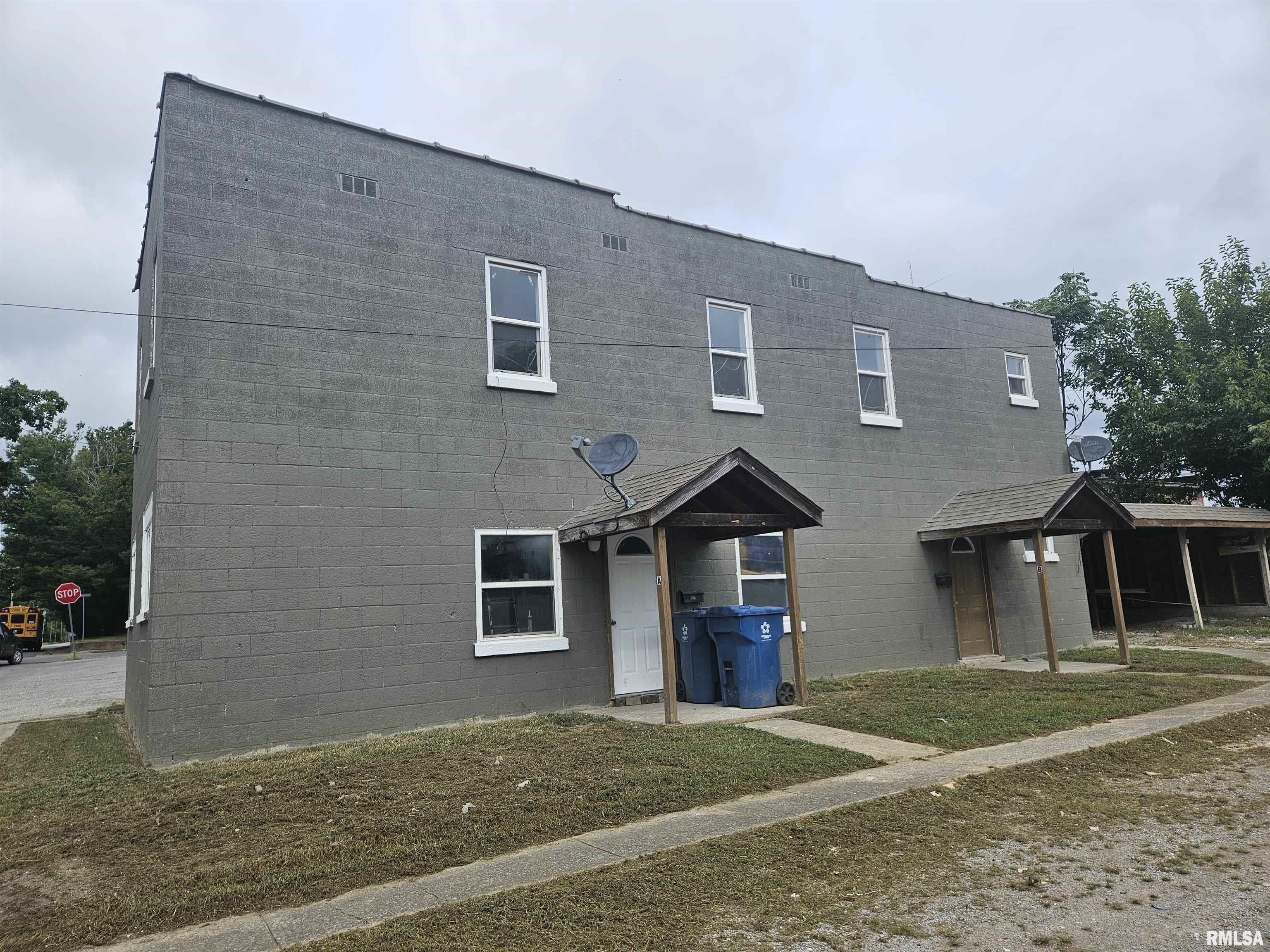 101 East Webster Street Benton, IL 62812 - Photo 28 of 29