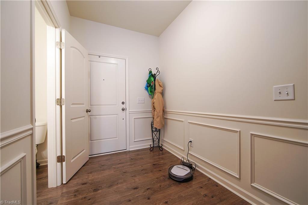 3516 Gardner Parson Point High Point, NC 27260 - Photo 3 of 27 Gallery Image 3