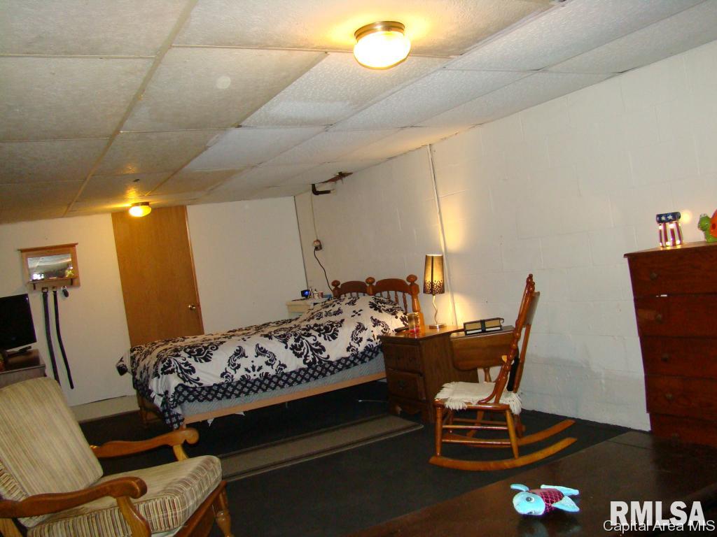 2342 South 12th Street Springfield, IL 62703 - Photo 13 of 18