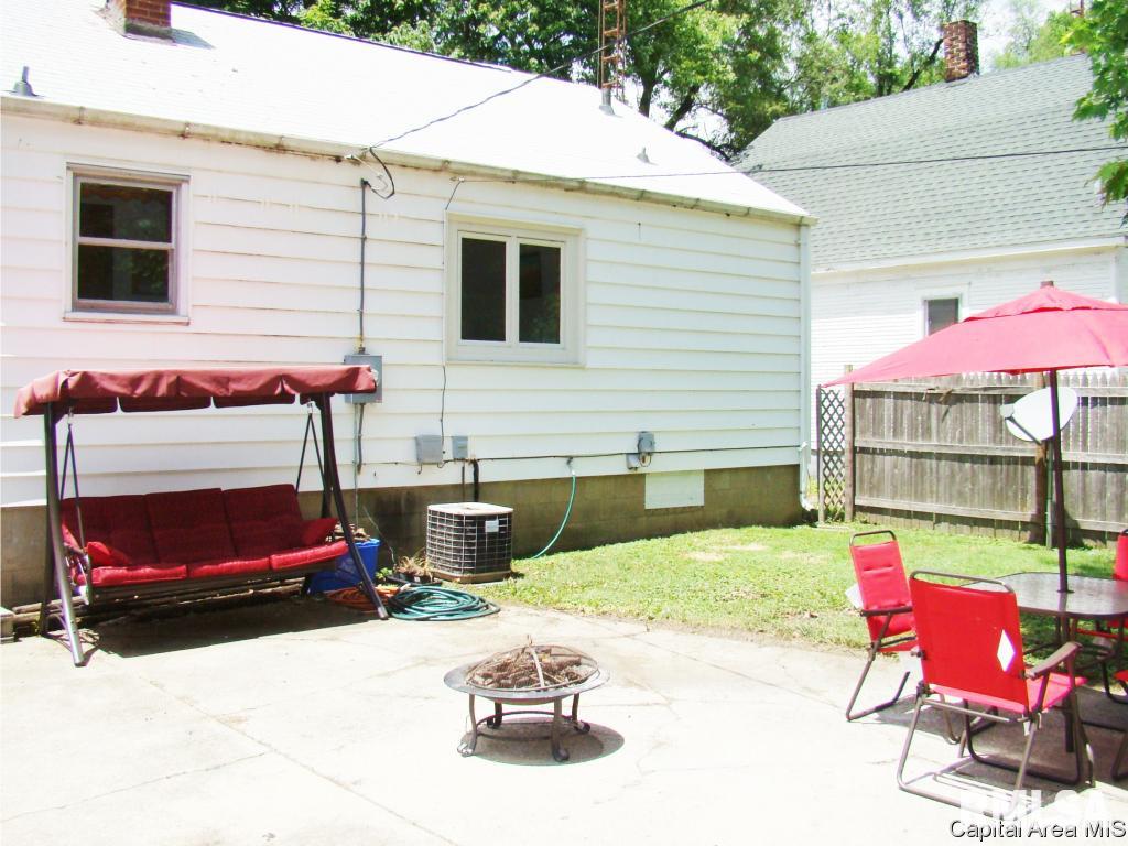 2342 South 12th Street Springfield, IL 62703 - Photo 17 of 18