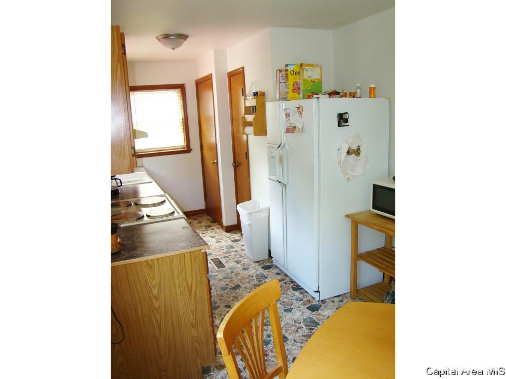 2342 South 12th Street Springfield, IL 62703 - Photo 5 of 18