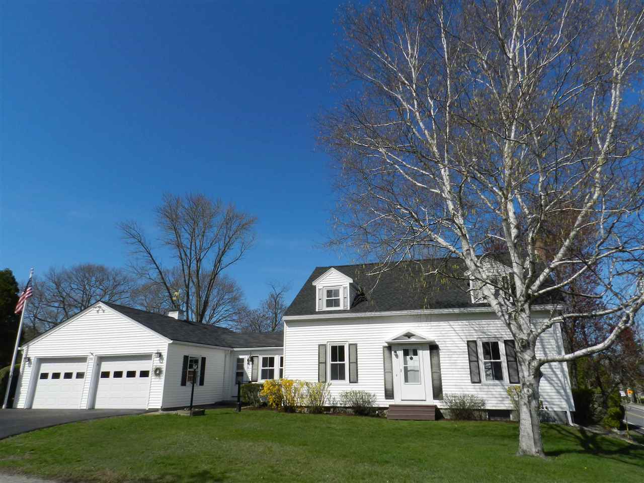 1 Glenwood Road Hampton Falls, NH 03844 - Photo 1 of 40 Gallery Image 1