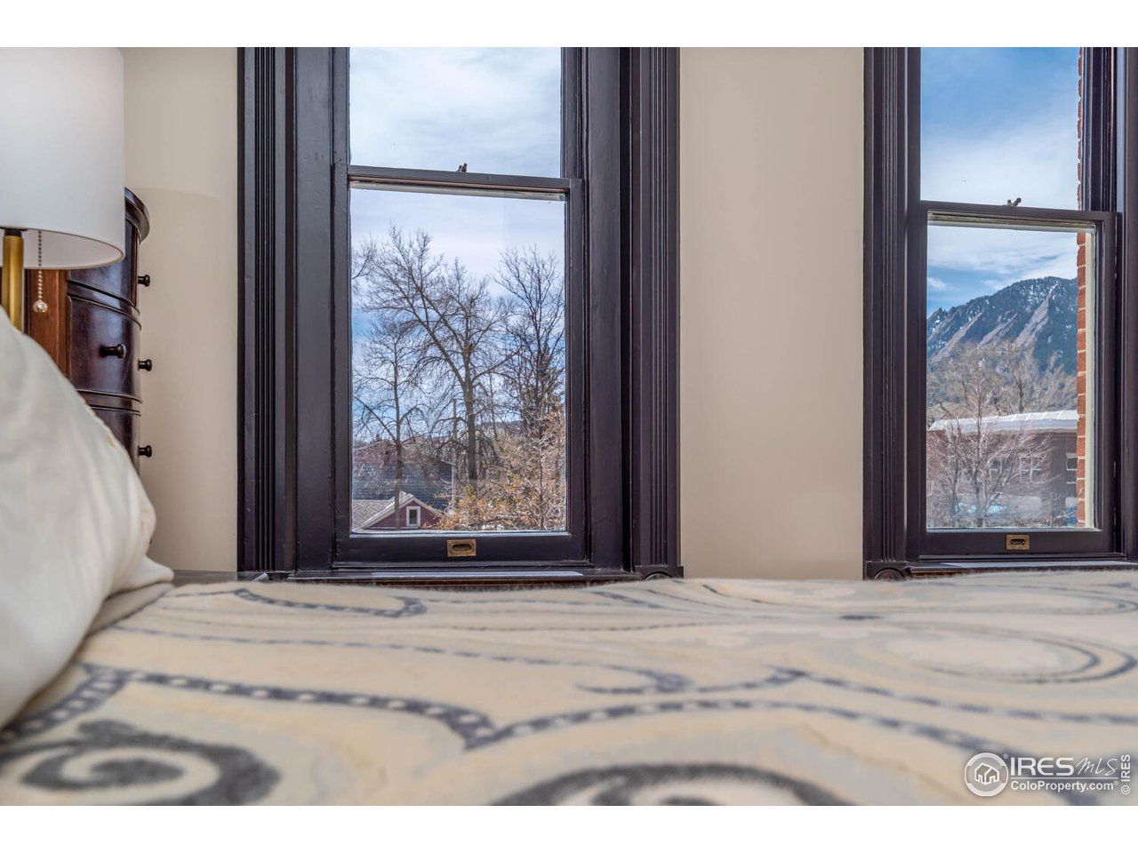 1507 Pine Street Boulder, CO 80302 - Photo 20 of 28 a view of a interior of the house
