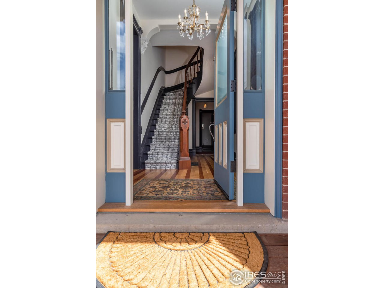 1507 Pine Street Boulder, CO 80302 - Photo 4 of 28