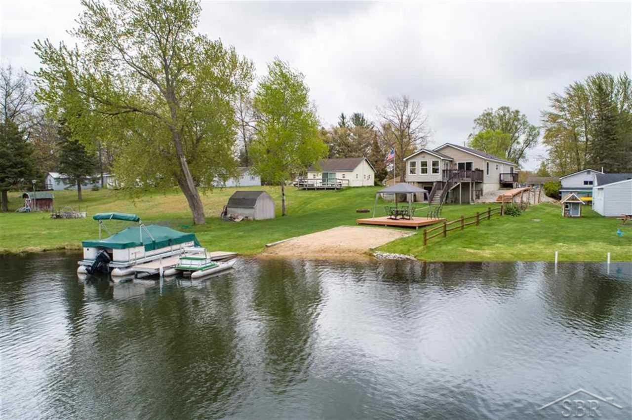 6589 Sawmill Road Harrison, MI 48625 - Photo 41 of 49 31381353-40.JPG