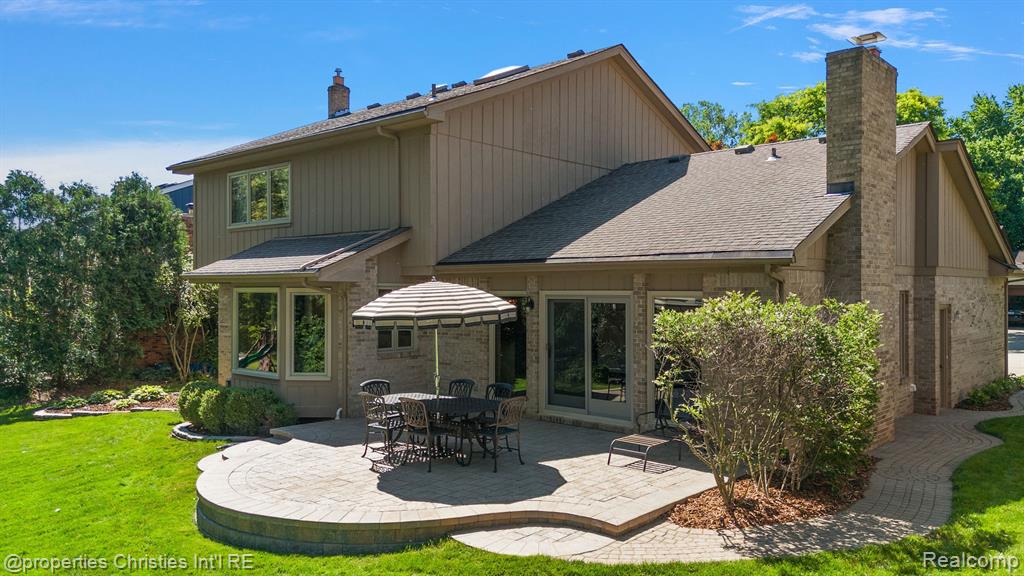 817 Stag Ridge Road Rochester Hills, MI 48309 - Photo 5 of 80