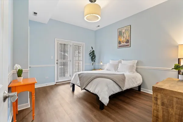 2343 North Leavitt Street, Unit 1, Chicago, IL 60647