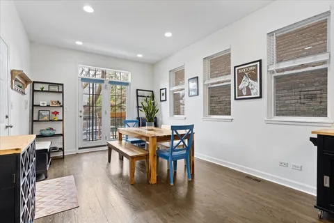 2343 North Leavitt Street, Unit 1, Chicago, IL 60647