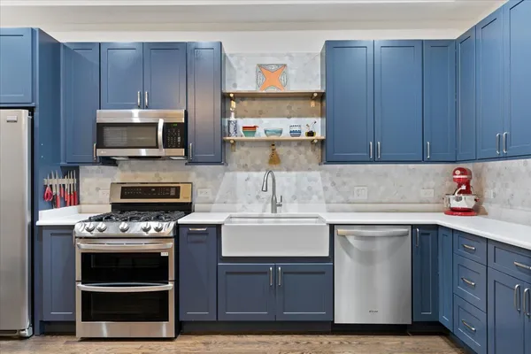 2343 North Leavitt Street, Unit 1, Chicago, IL 60647