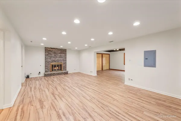 $639,000 | 3116 Mary Kay Lane, Glenview, IL 60026