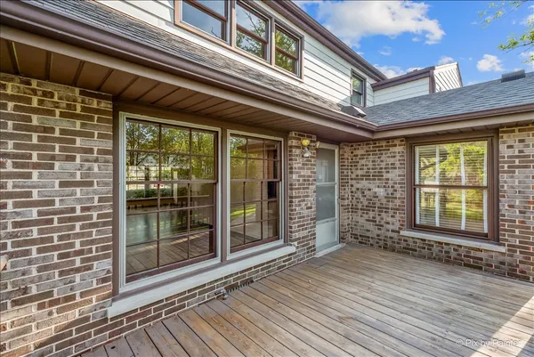 $639,000 | 3116 Mary Kay Lane, Glenview, IL 60026
