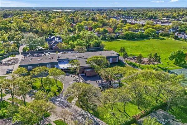 $639,000 | 3116 Mary Kay Lane, Glenview, IL 60026