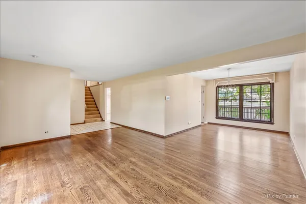 $639,000 | 3116 Mary Kay Lane, Glenview, IL 60026