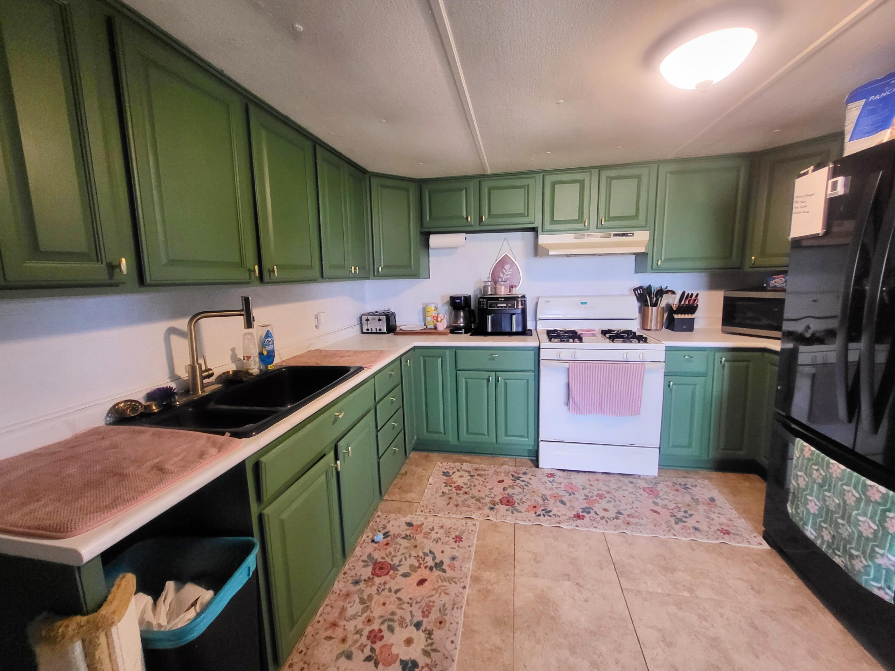 627 East McCoysburg Road Rensselaer, IN 47978 - Photo 4 of 27 3000x2250