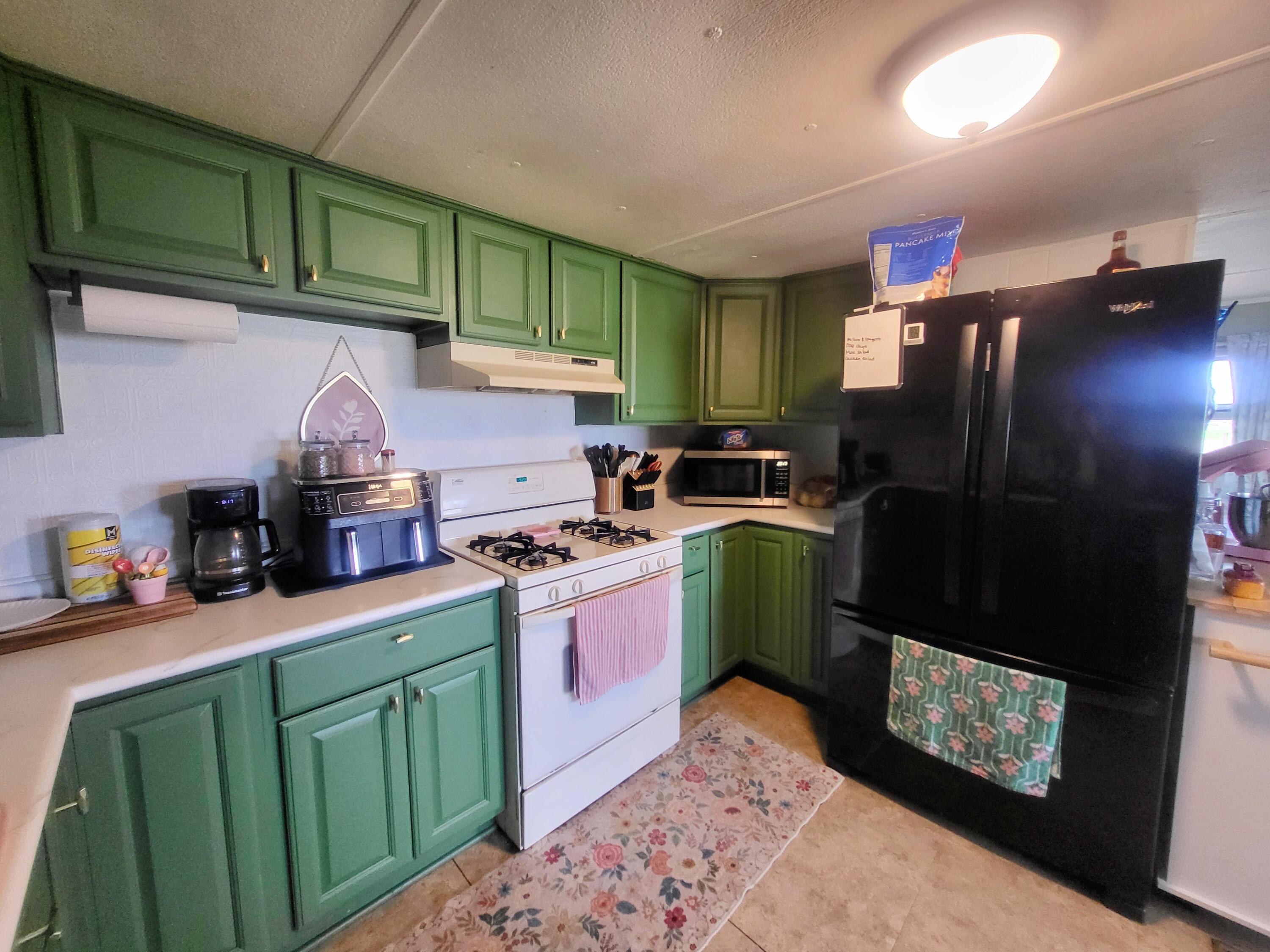 627 East McCoysburg Road Rensselaer, IN 47978 - Photo 5 of 27 3000x2250