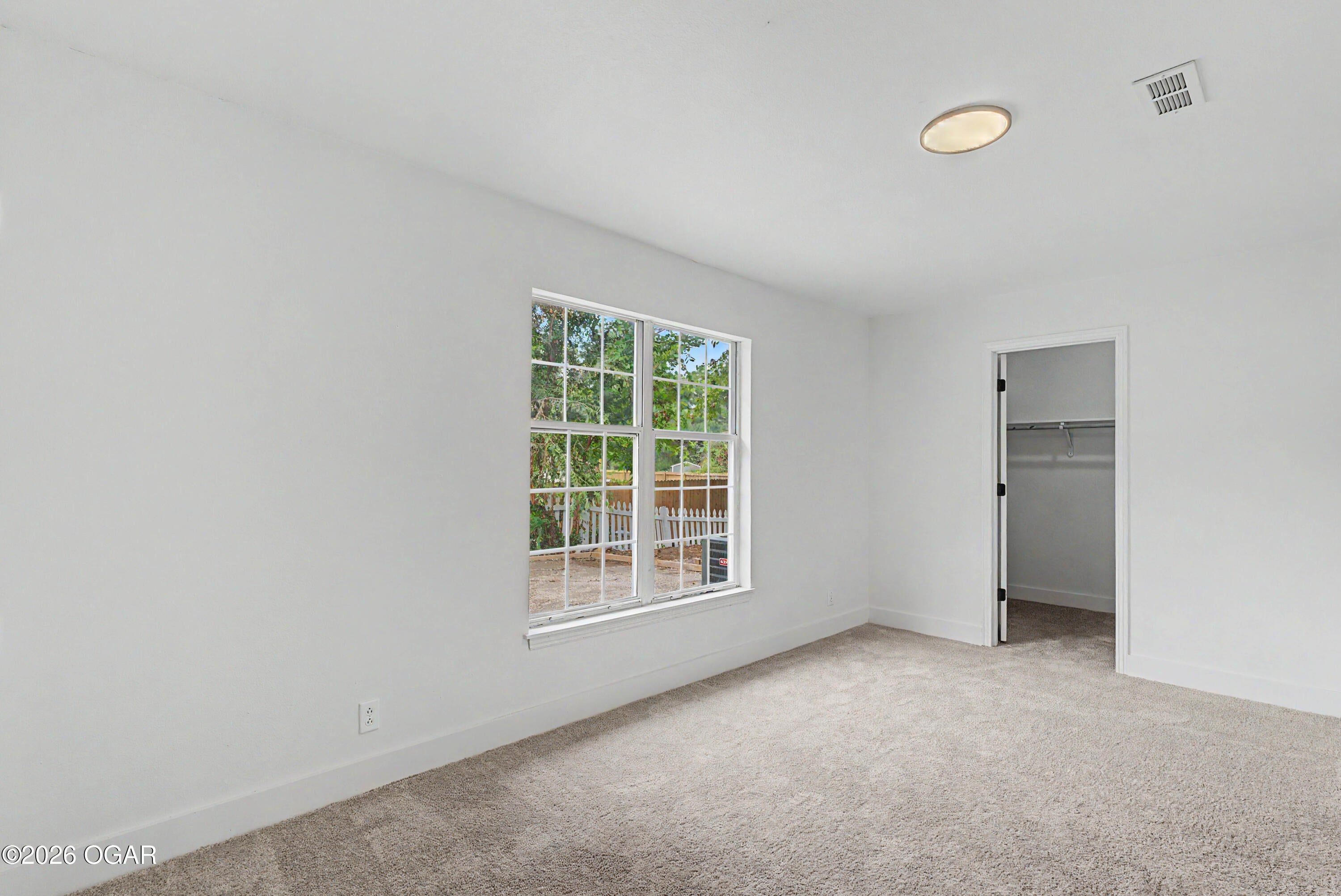 825 Colonial Road Webb City, MO 64870 - Photo 32 of 47 Gallery Image 32