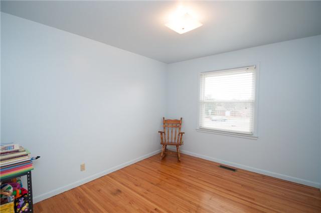 218 Yorktown Road Clarksville, TN 37042 - Photo 11 of 16 Gallery Image 11