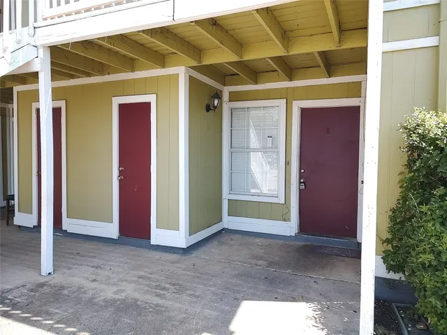 $1,050 | 2200 Leah Cove, Unit B, Austin, TX 78748