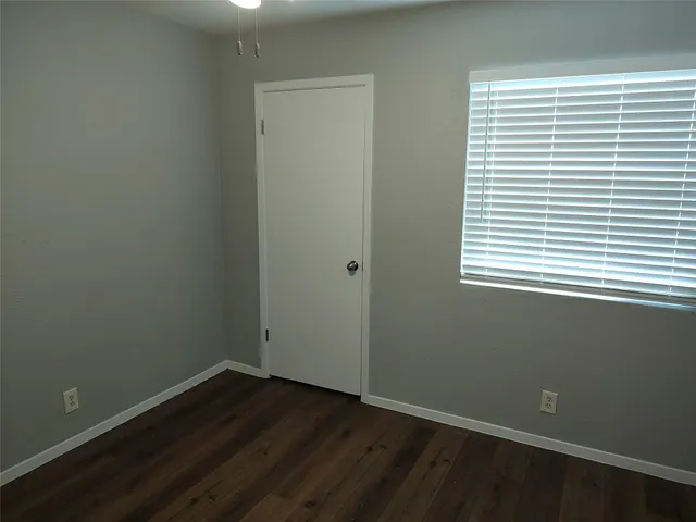 $1,050 | 2200 Leah Cove, Unit B, Austin, TX 78748