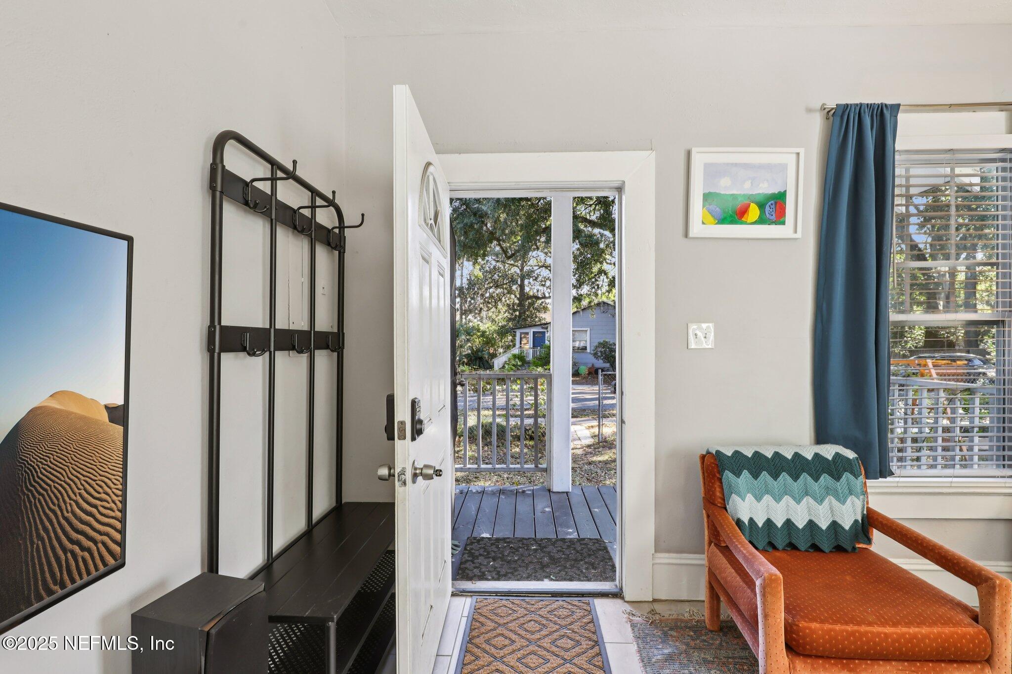 646 Day Avenue Jacksonville, FL 32205 - Photo 5 of 27 a living room with furniture and a window