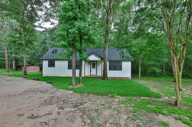 $1,650 | 12028 Cedar Lane, Conroe, TX 77303