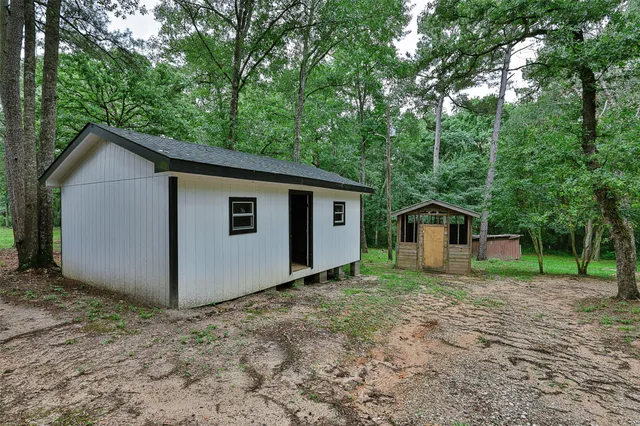 $1,650 | 12028 Cedar Lane, Conroe, TX 77303