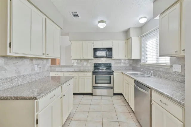 $1,750 | 4831 Bridgemont Lane, Spring, TX 77388