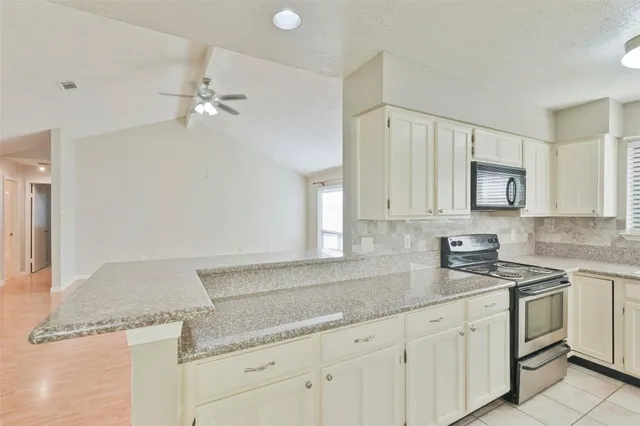 $1,750 | 4831 Bridgemont Lane, Spring, TX 77388