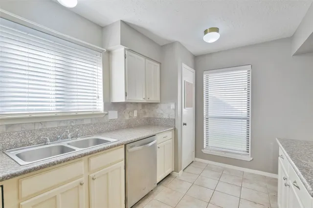 $1,750 | 4831 Bridgemont Lane, Spring, TX 77388