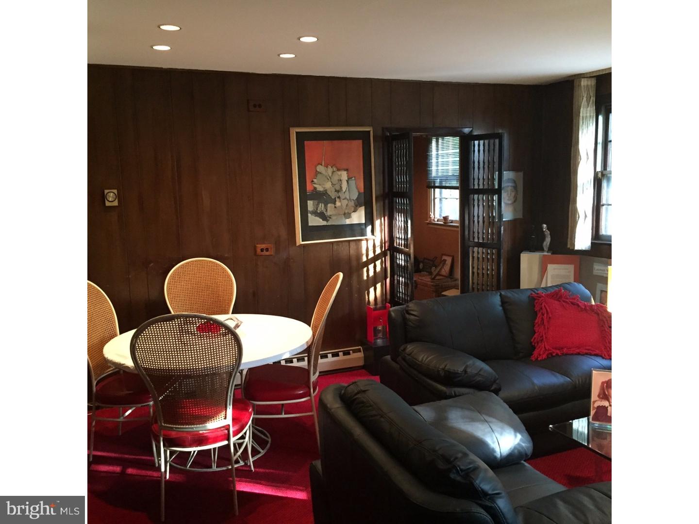 1600 Pennypack Road Huntingdon Valley, PA 19006 - Photo 10 of 21 Family Room