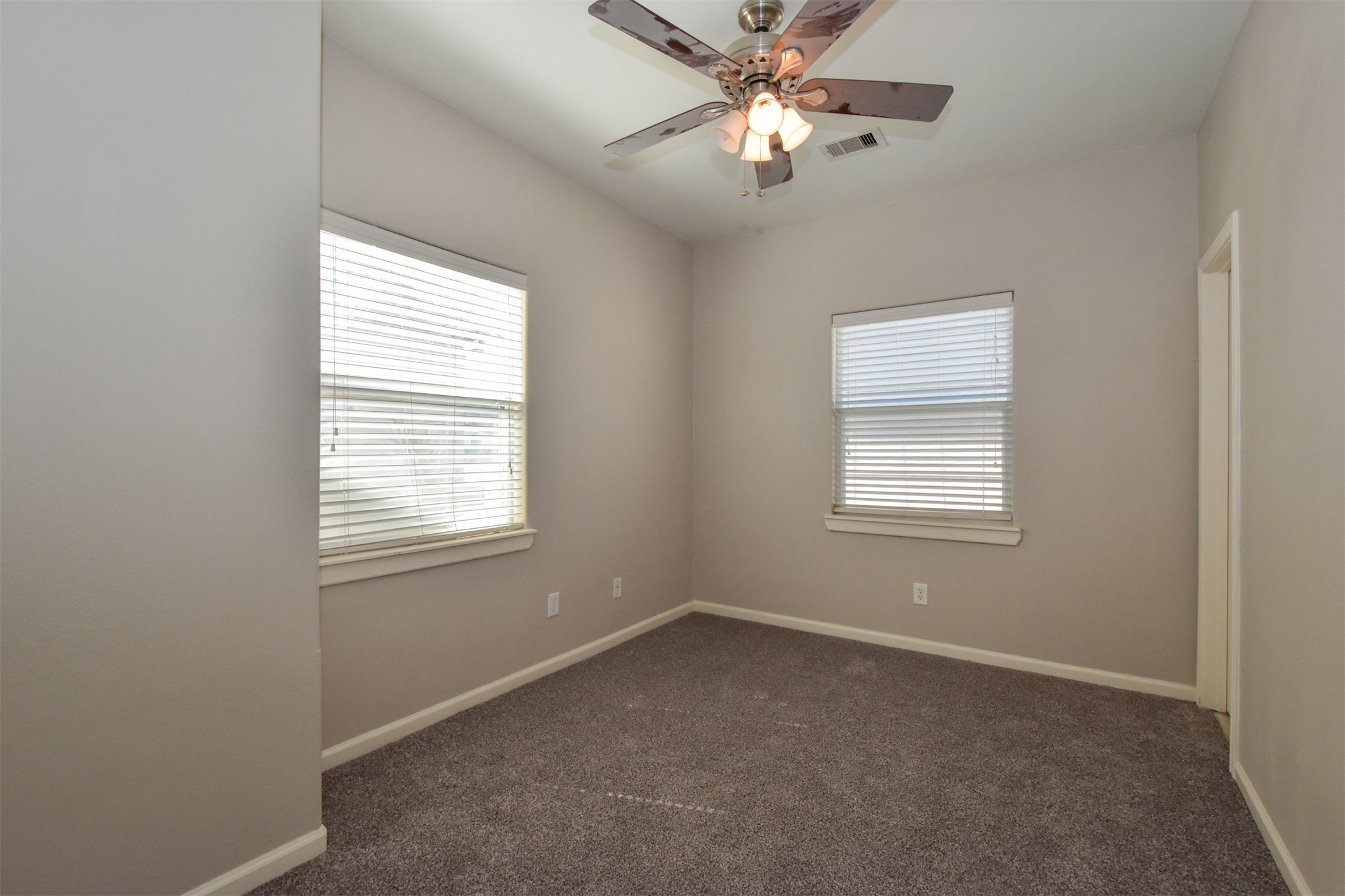 1141 West 24th Street, Unit B Houston, TX 77008 - Photo 19 of 29