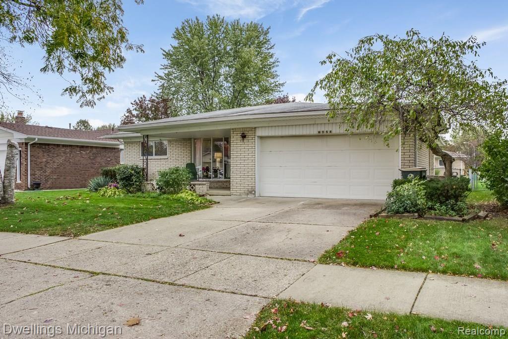 6058 Wedgewood Road Canton, MI 48187 - Photo 34 of 35 _MG_0250.jpg
