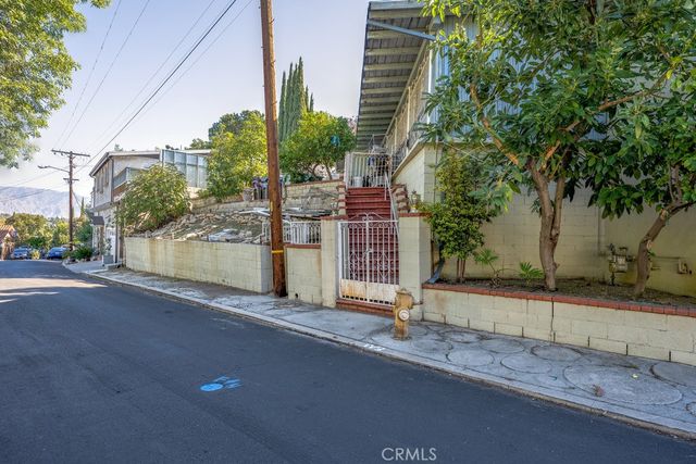 $999,000 | 4715 Frieda Drive, Los Angeles, CA 90065
