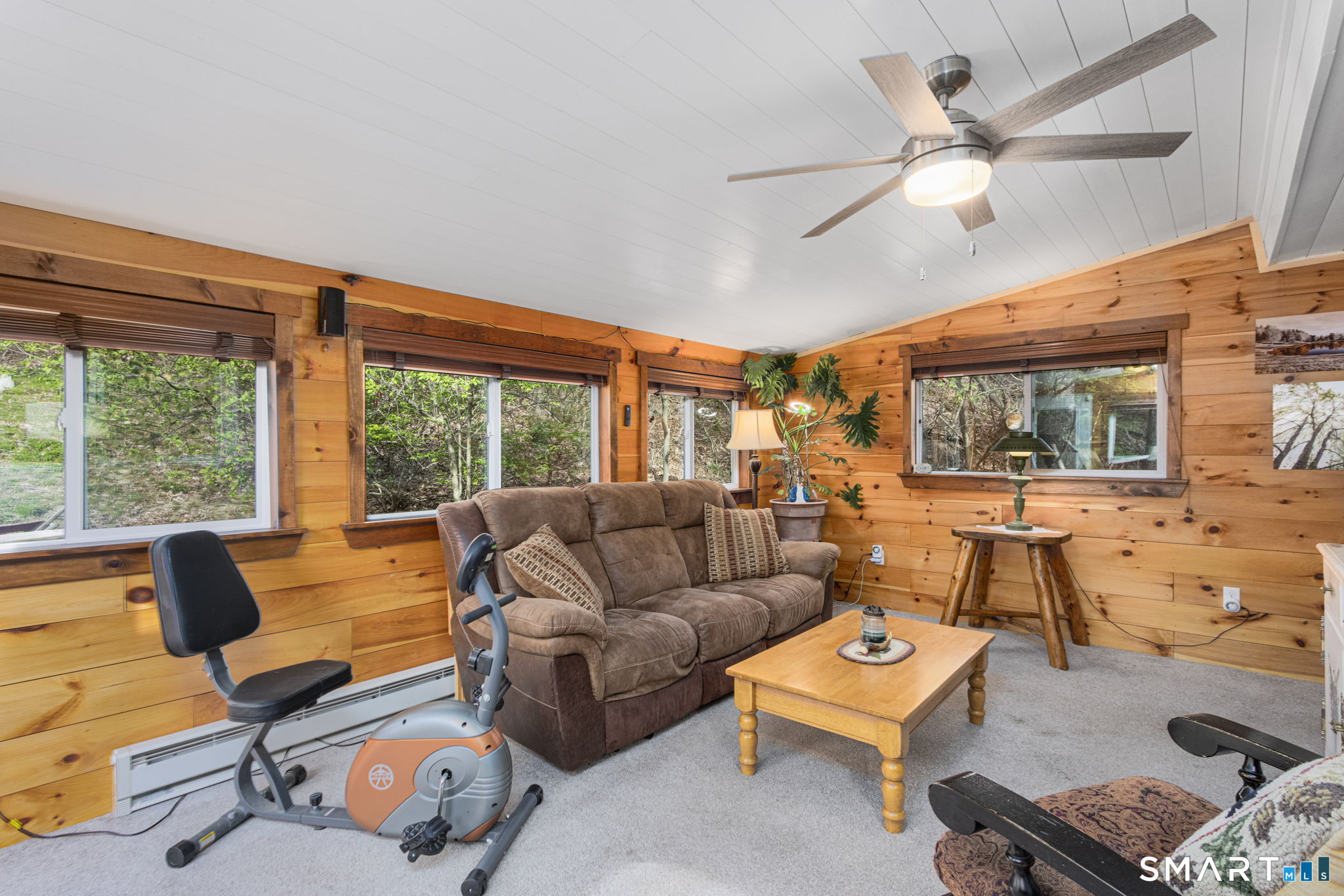 34 Robert Avenue Killingly, CT 06239 - Photo 15 of 32