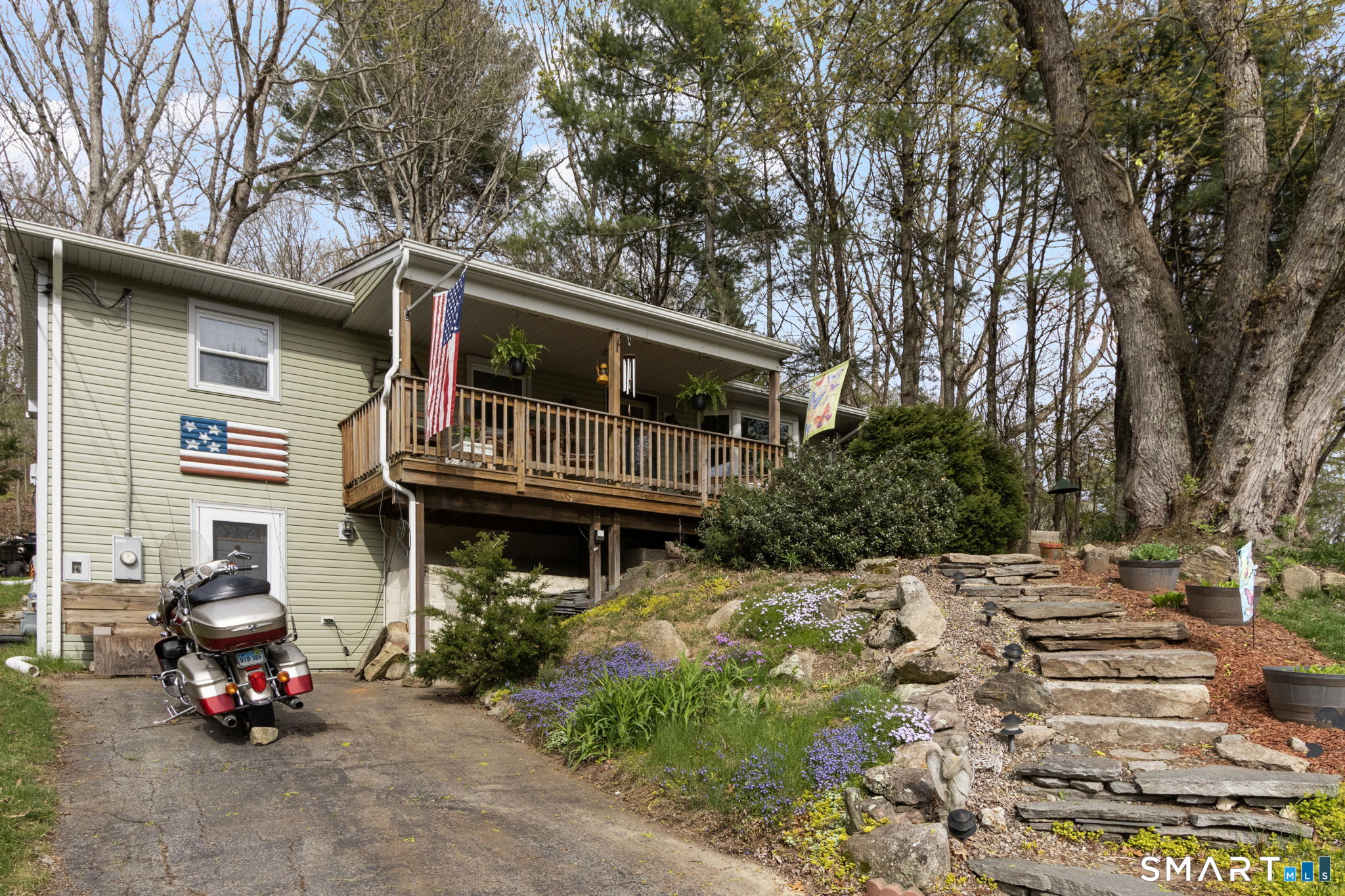 34 Robert Avenue Killingly, CT 06239 - Photo 31 of 32