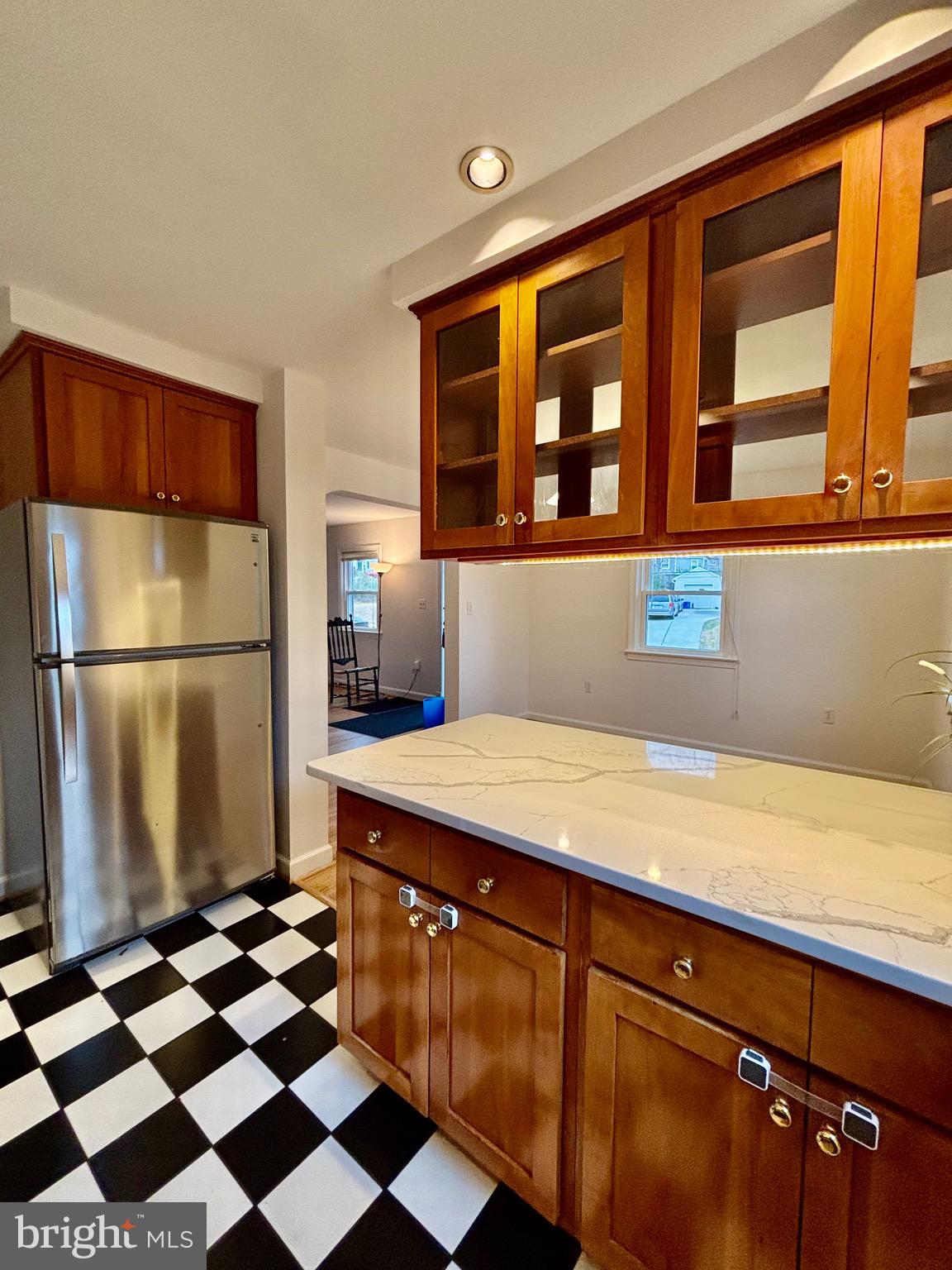 1507 Moffet Road Silver Spring, MD 20903 - Photo 15 of 55