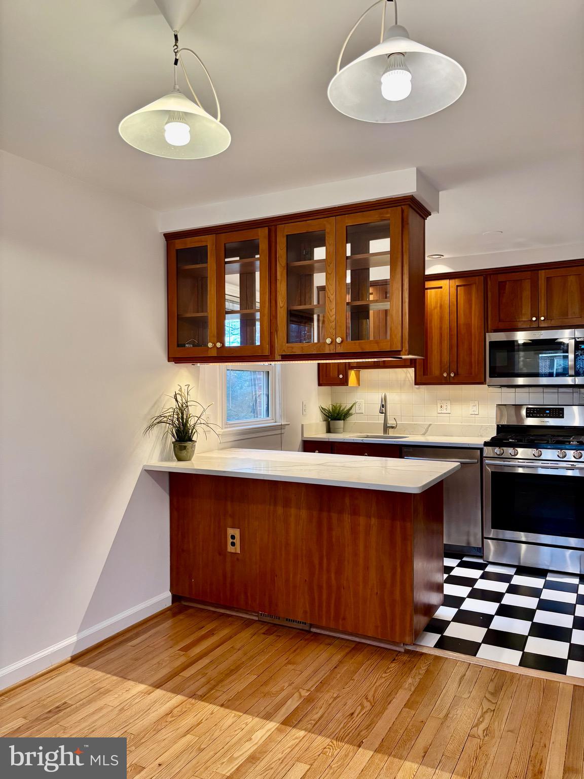 1507 Moffet Road Silver Spring, MD 20903 - Photo 19 of 55