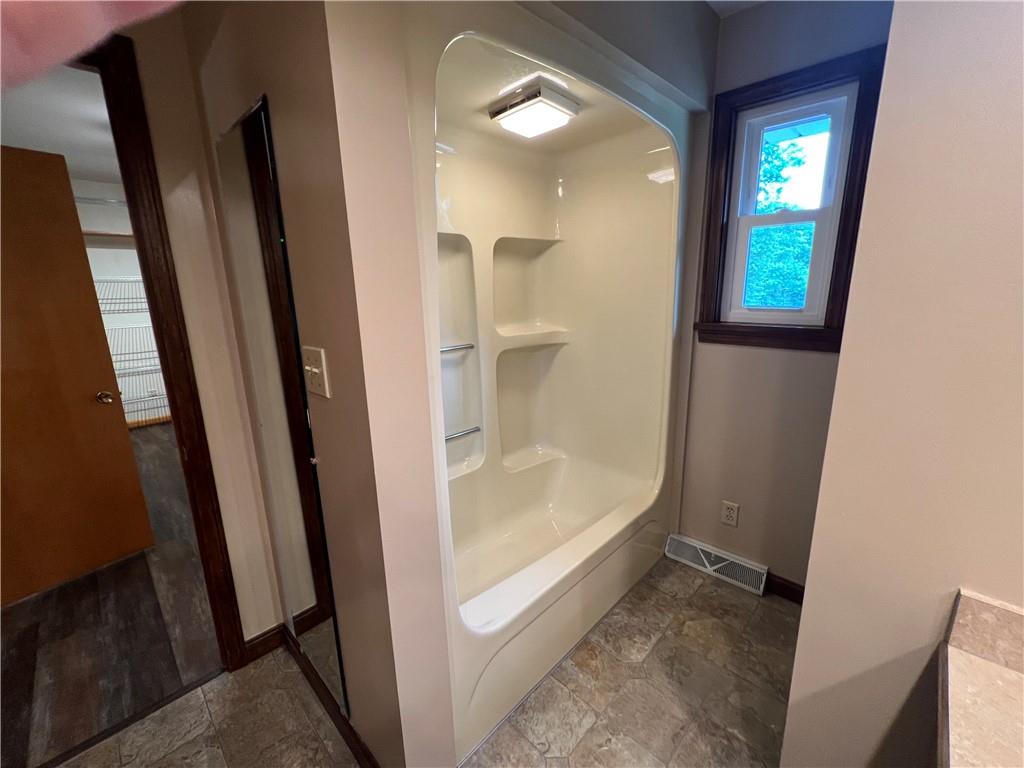 266 Oakville Road Beaver Falls, PA 15010 - Photo 19 of 39 Gallery Image 19