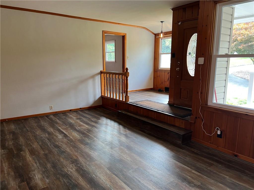 266 Oakville Road Beaver Falls, PA 15010 - Photo 4 of 39 Gallery Image 4