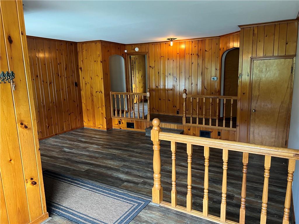 266 Oakville Road Beaver Falls, PA 15010 - Photo 5 of 39 Gallery Image 5