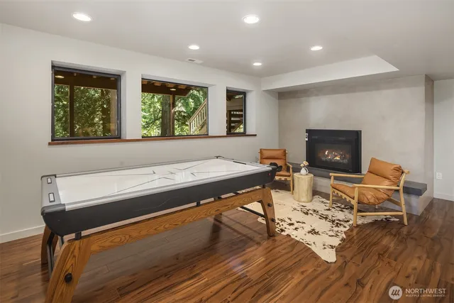 $1,898,000 | 18610 Southeast 58th Street, Issaquah, WA 98027