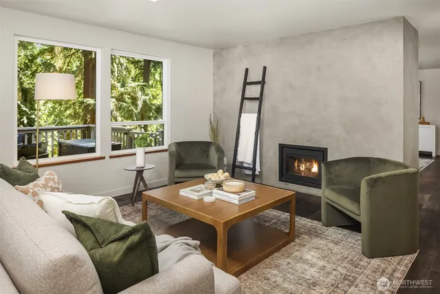 $1,898,000 | 18610 Southeast 58th Street, Issaquah, WA 98027