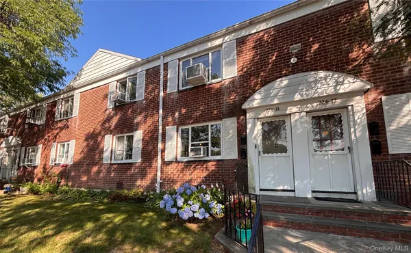 $299,900 | 224-14 Hillside Avenue, Unit 397 | Bellerose