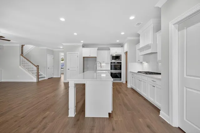 $547,660 | 5583 Spring Street, Flowery Branch, GA 30542