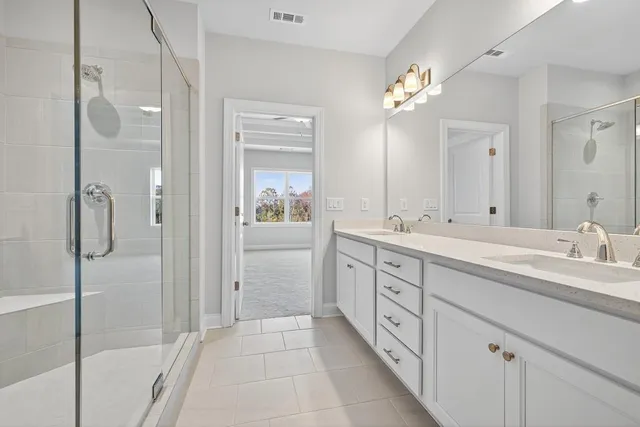 $547,660 | 5583 Spring Street, Flowery Branch, GA 30542