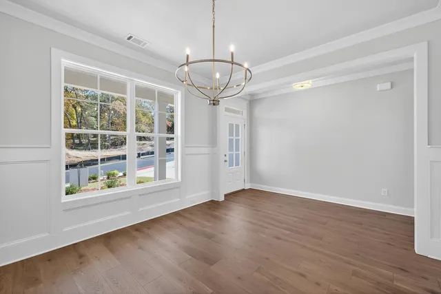 $547,660 | 5583 Spring Street, Flowery Branch, GA 30542