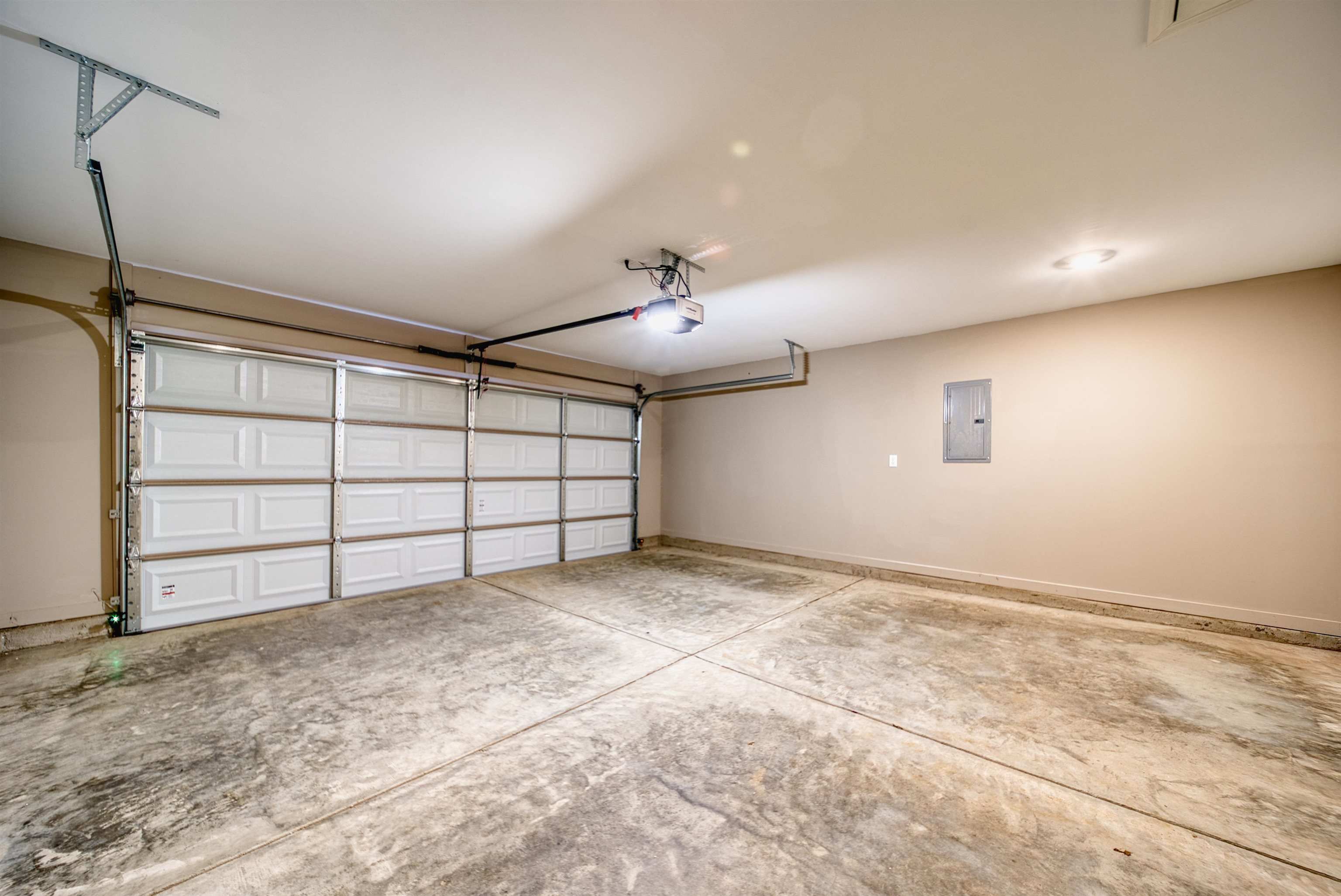 107 Stone Brook Cove Ripley, TN 38063 - Photo 29 of 31 a view of a garage