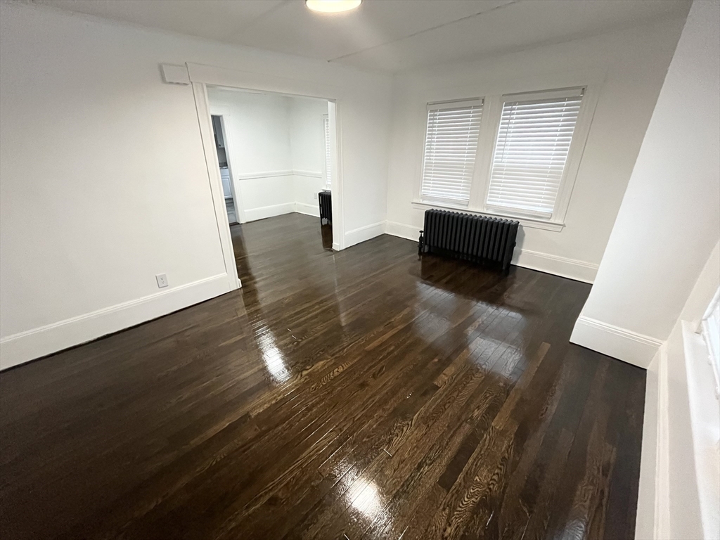 25 R Auburn Street, Unit 2 Woburn, MA 01801 - Photo 4 of 10