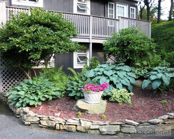 387 Friendship Church Road Boone, NC 28607 - Photo 8 of 21 Gallery Image 8