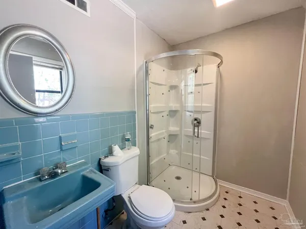 $1,695 | 3730 Forest Glen Drive, Pensacola, FL 32504